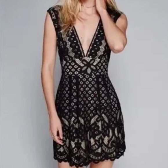 Free People One Million Lovers black lace mini dress - Picture 3 of 5